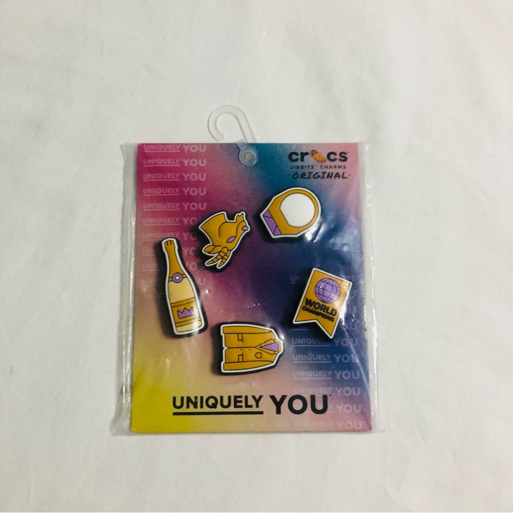 CROCS 5PK Jibbitz winner Charms